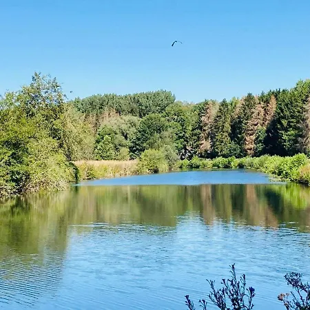 Апартаменты Domaine De Falimont A Labuissiere Merbes-le-Chateau
