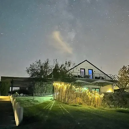 Апартаменты Domaine De Falimont A Labuissiere Merbes-le-Chateau