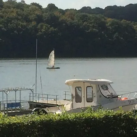 Апартаменты Domaine De Falimont A Labuissiere Merbes-le-Chateau